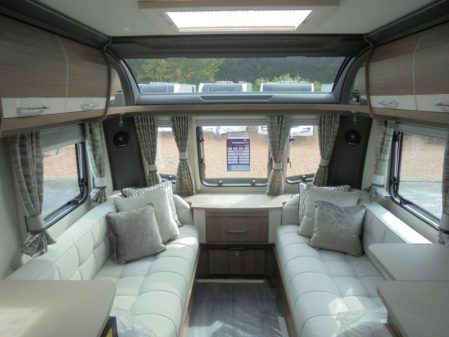2020 Coachman VIP 460/2