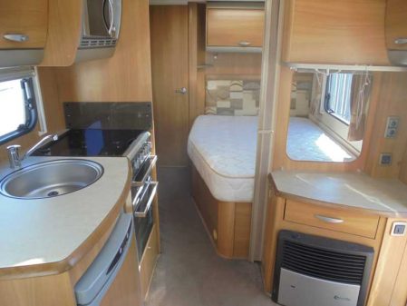 2009 Swift CHALLENGER LUX 570