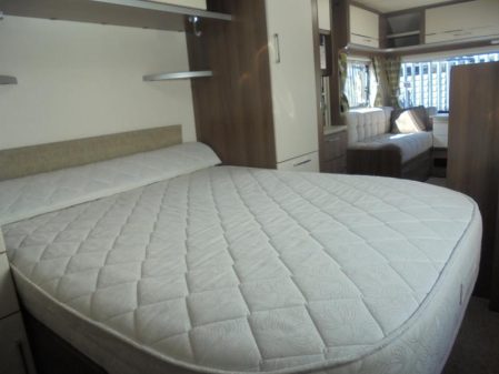 2016 Lunar VENUS 570