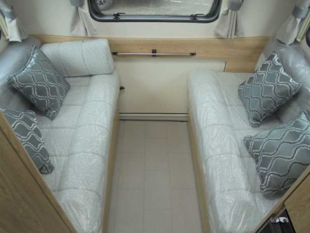 2020 Elddis ACCORDO  135 140