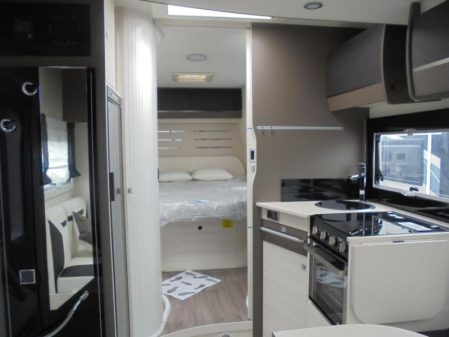 2019 Chausson WELCOME PREMIUM 738 XLB AUTO