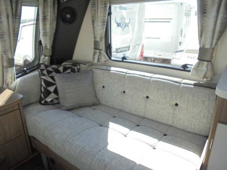 2017 Coachman LASER 650/4