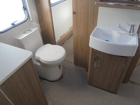 2017 Coachman LASER 650/4