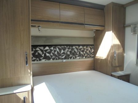 2017 Coachman LASER 650/4