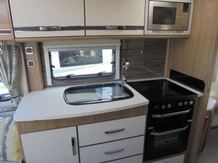 2017 Coachman LASER 675