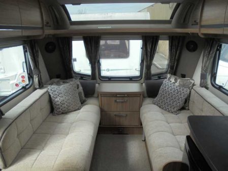 2015 Coachman VIP 545/4