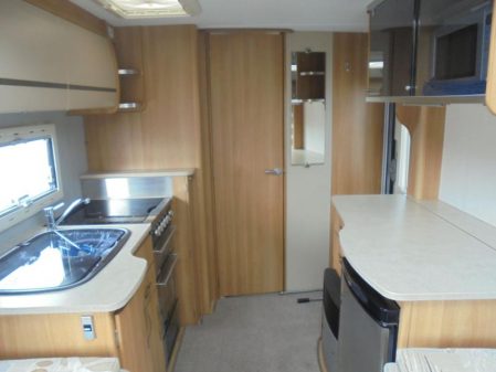 2011 Coachman VIP 460/2