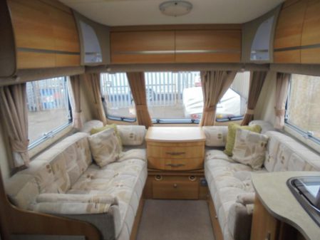 2010 Coachman VIP 535/4