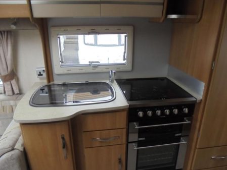 2010 Coachman VIP 535/4