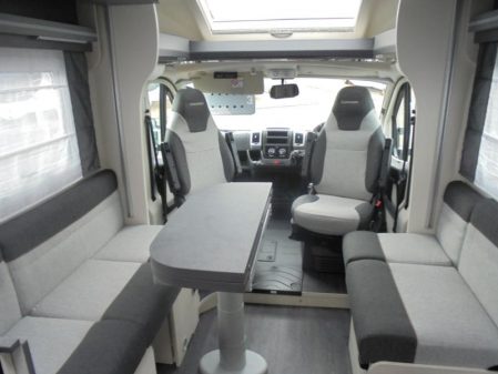 2020 Chausson PREMIUM 520