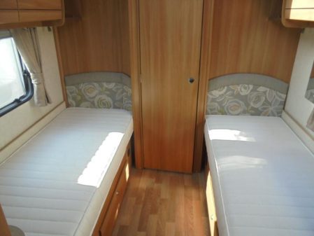 2014 Coachman VIP 565/4