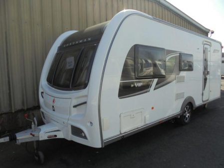 2013 Coachman VIP 520/4