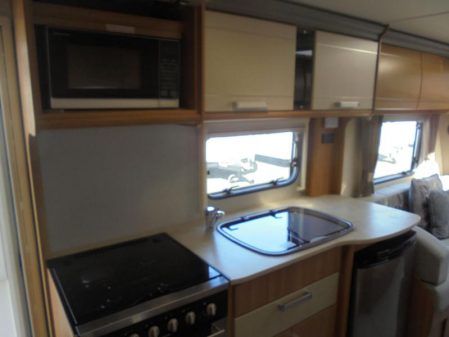 2013 Coachman VIP 520/4