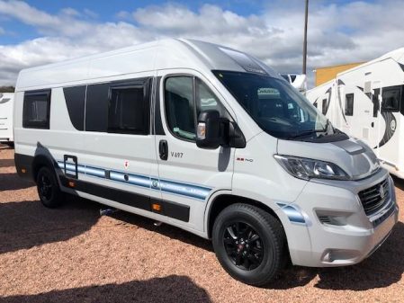 2020 Chausson 33 LINE V697