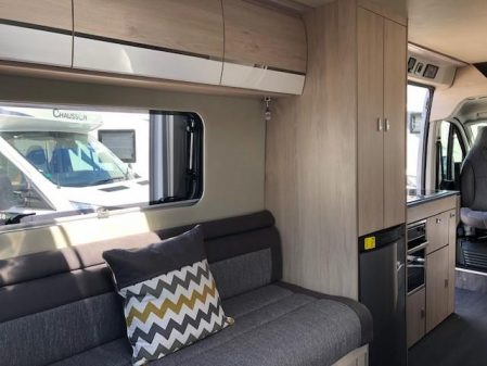 2020 Chausson 33 LINE V697