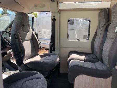 2020 Chausson 33 LINE V697