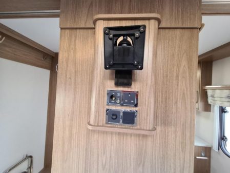 2017 Coachman LASER 650/4