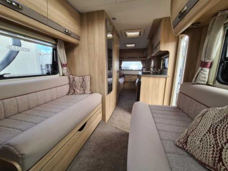 2018 Elddis SUPREME 195