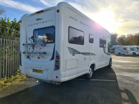 2006 Auto-Trail APACHE 700SE