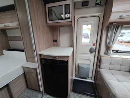 2019 Coachman Highlander 575