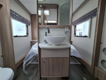 2021 Coachman Acadia 545