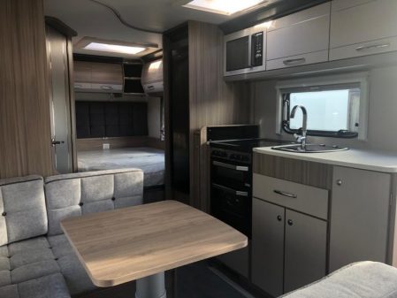 2021 Coachman Acadia 860