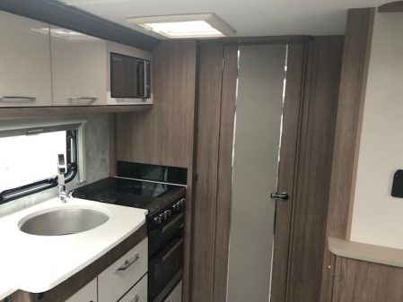 2021 Coachman Laser 665