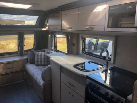 2021 Coachman Acadia 875