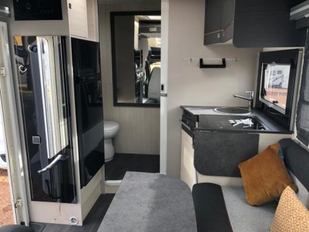 2020 Chausson PREMIUM 520