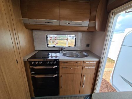 2015 Auto-Trail TRACKER EKS