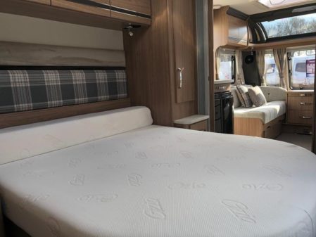 2017 Coachman VIP 575