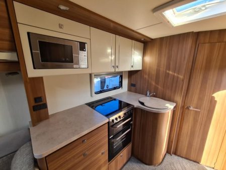 2016 Elddis Encore 275