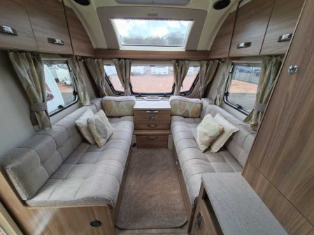 2016 Swift Major 6
