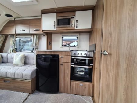 2016 Swift Sprite Alpine 2
C/W Mover