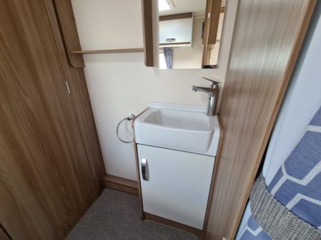 2019 Swift Sprite Alpine 4
inc mover