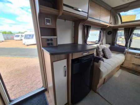 2015 Coachman VIP 460