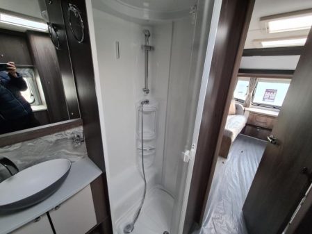 2022 Coachman Laser 665