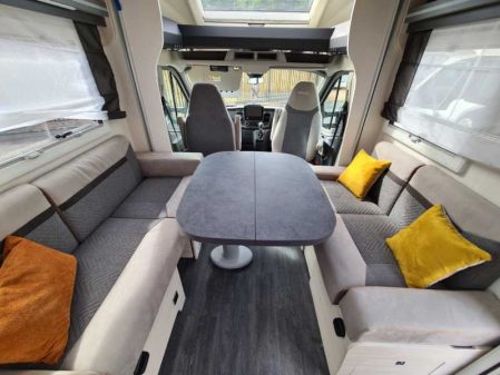 2021 Chausson Titanium Premium 720