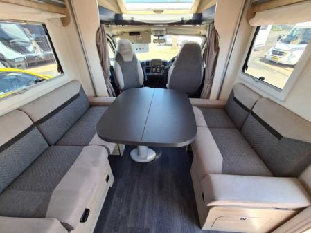 2021 Chausson Titanium Vip 720