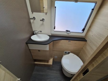 2021 Chausson Titanium Vip 720