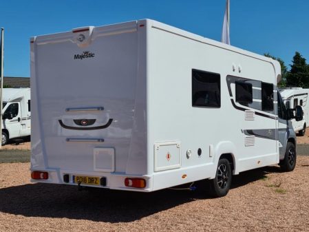 2018 Elddis Majestic 285