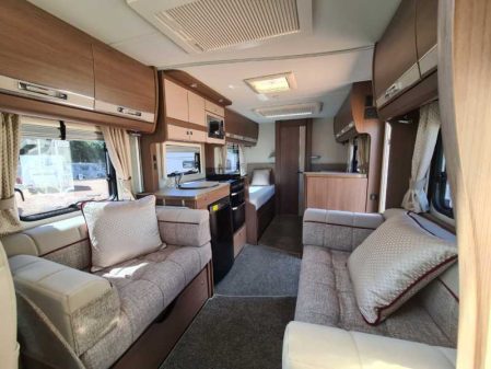 2018 Elddis Majestic 285