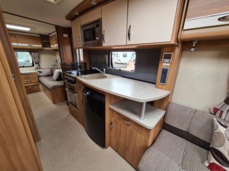2013 Swift CHALLENGER 590 SE