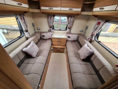 2013 Swift CHALLENGER 590 SE