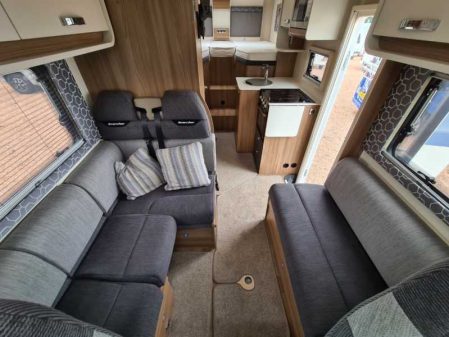 2018 Swift Searcher 684