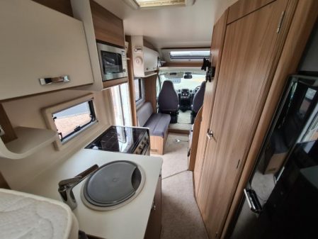 2018 Swift Searcher 684