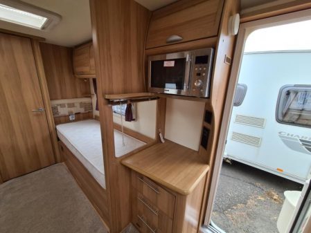 2012 Bailey Unicorn Cadiz