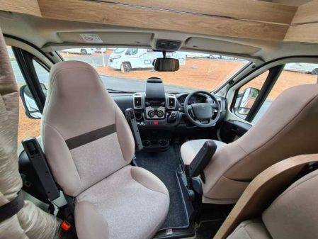 2018 Elddis Explorer 196