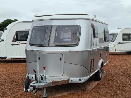 2021 Eriba Triton 420