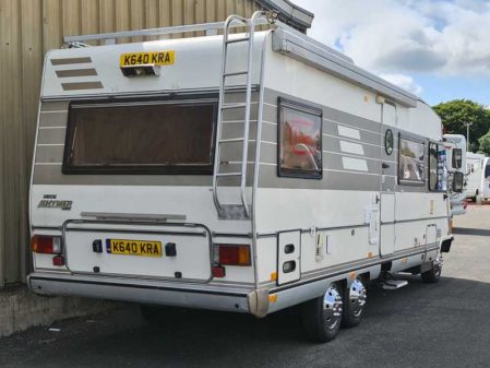 1992 Hymer B694
*** SPARES OR REPAIRS ***